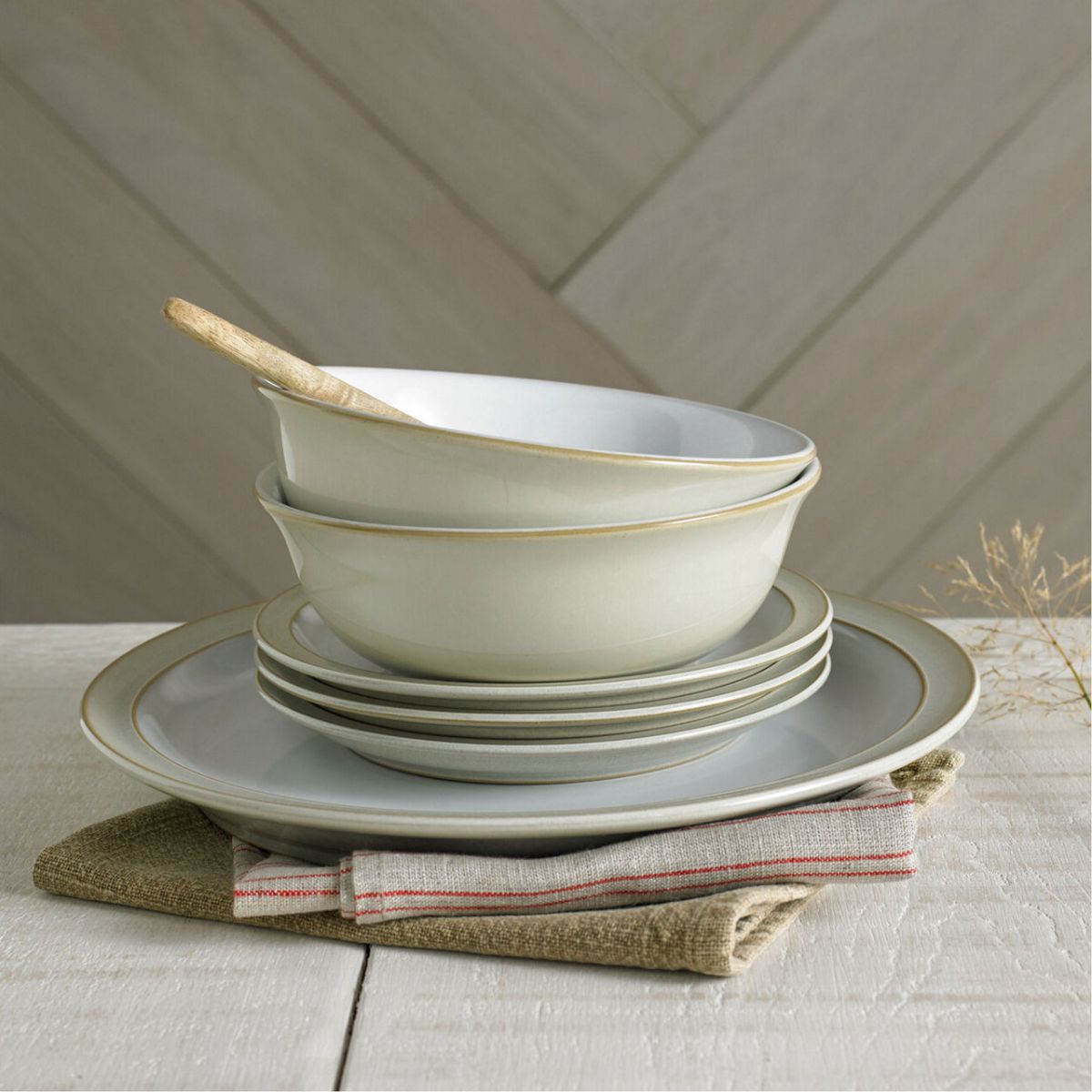 Denby Linen Medium Plate - GENERAL LOOSE WARE - Beattys of Loughrea