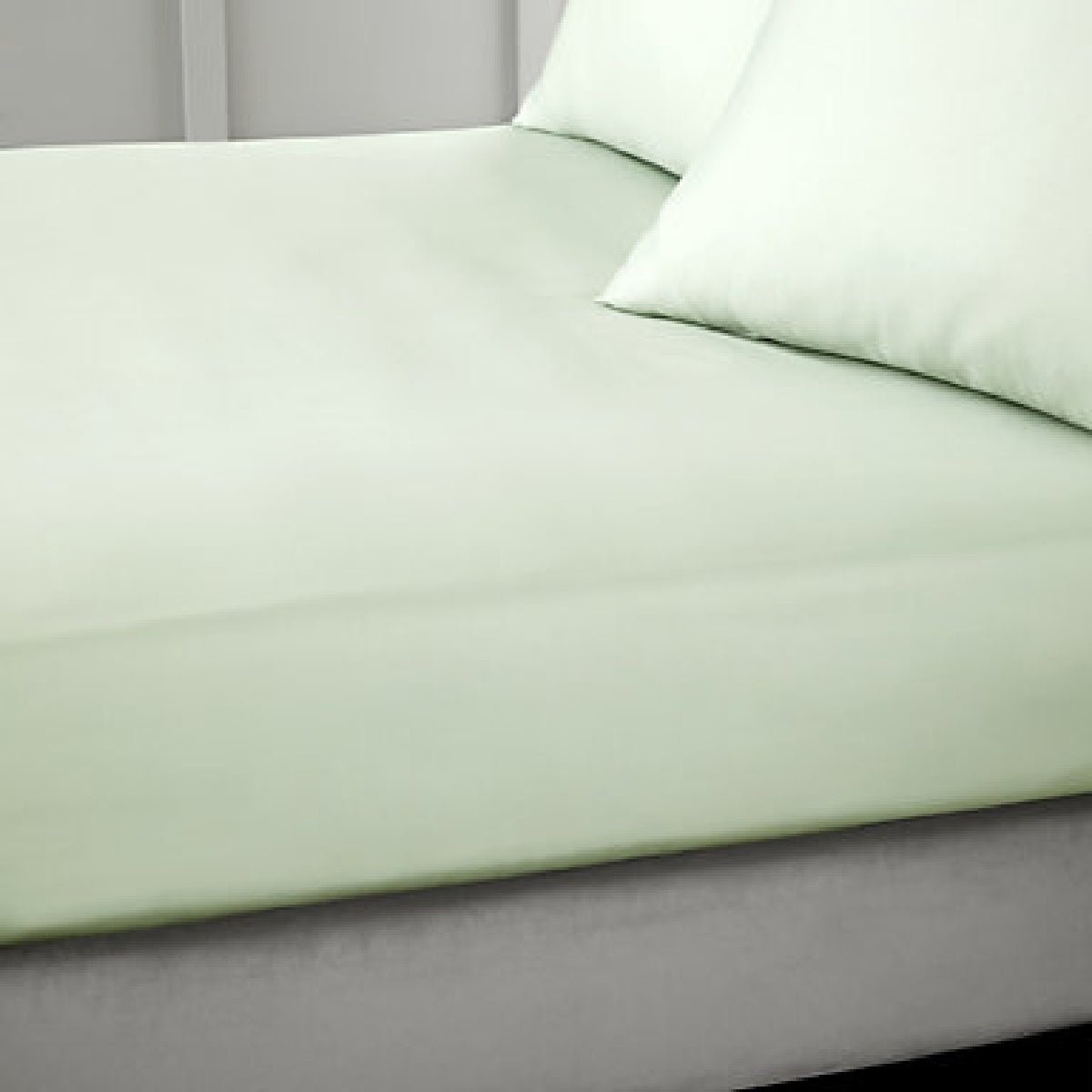 Bianca 400 Thread Count Cotton Sateen Double Fitted Sheet Green - SHEETS/VALANCE/MATTRESS COVER - Beattys of Loughrea
