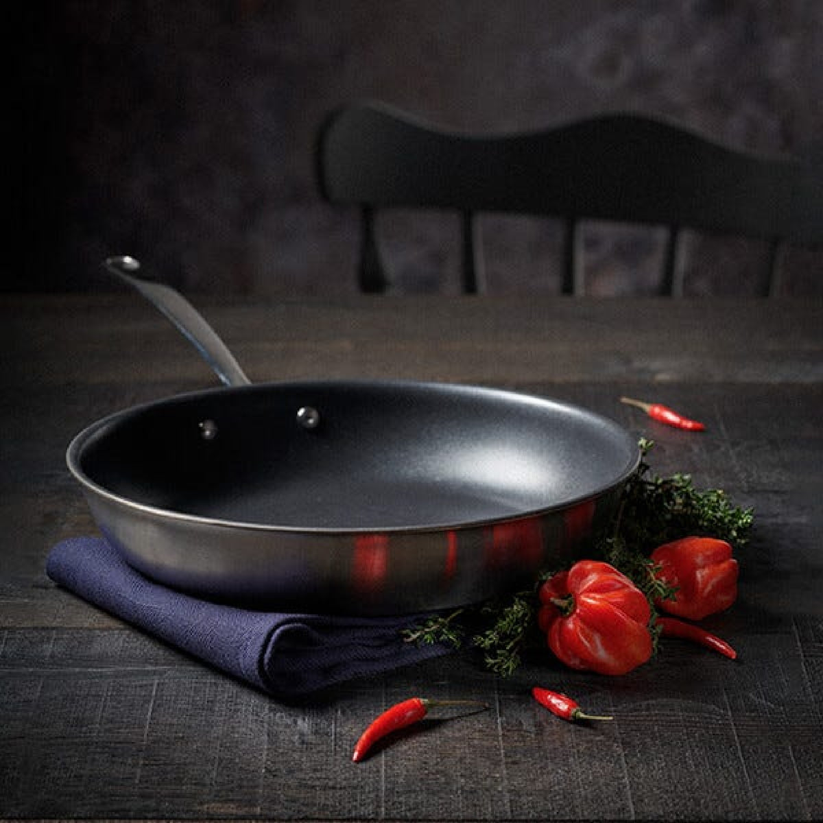 Stellar Eclipse 26cm Non-Stick Frying Pan, Tri-Ply