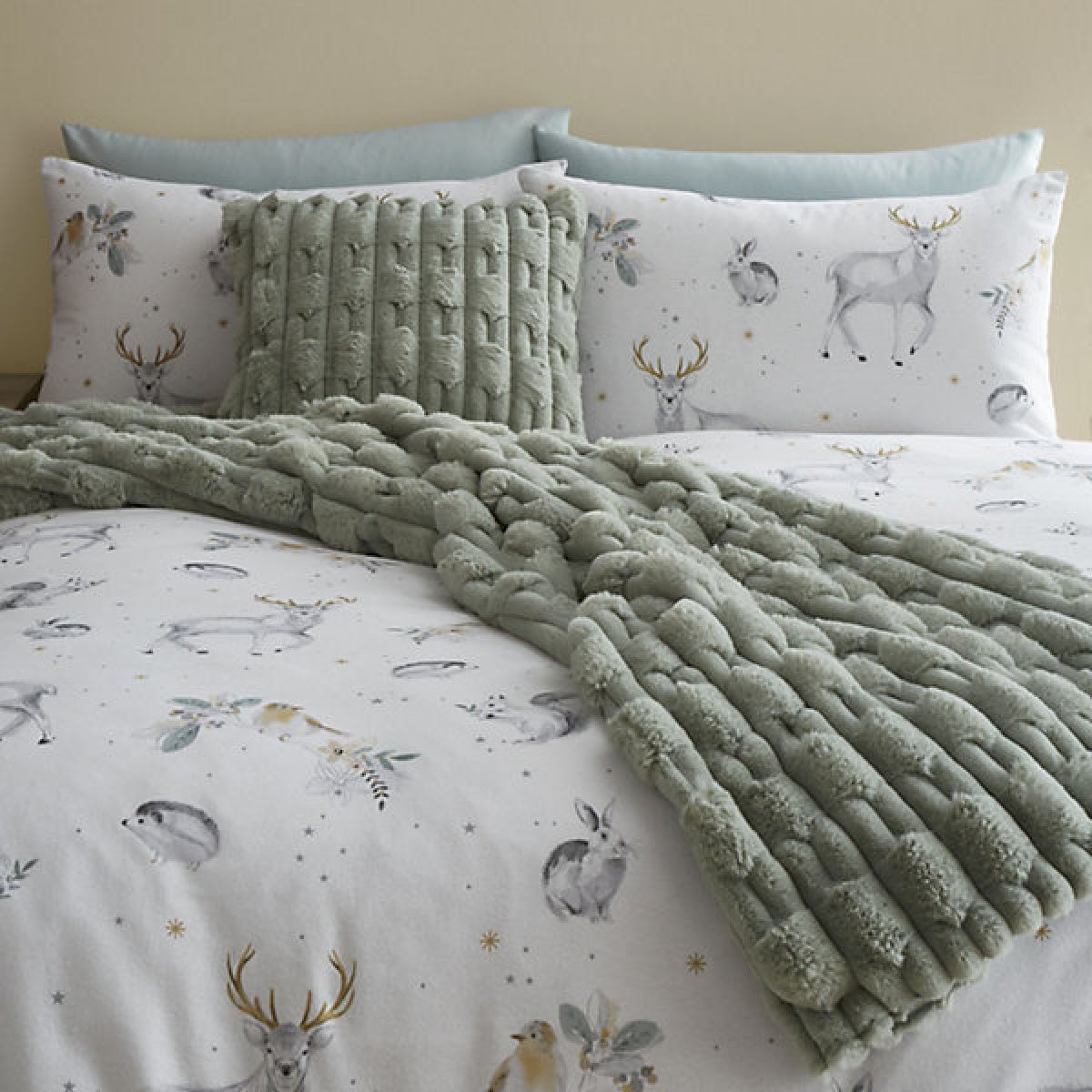 Bianca Carved Faux Fur Blanket Throw Sage Green - THROWS/BLANKETS - Beattys of Loughrea