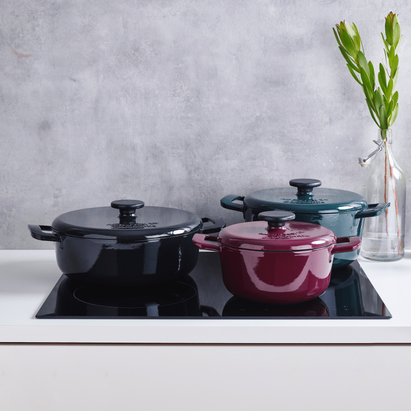 Brabantia The Dutch Oven XL Night Blue 28cm - COOKWARE - CAST IRON - Beattys of Loughrea