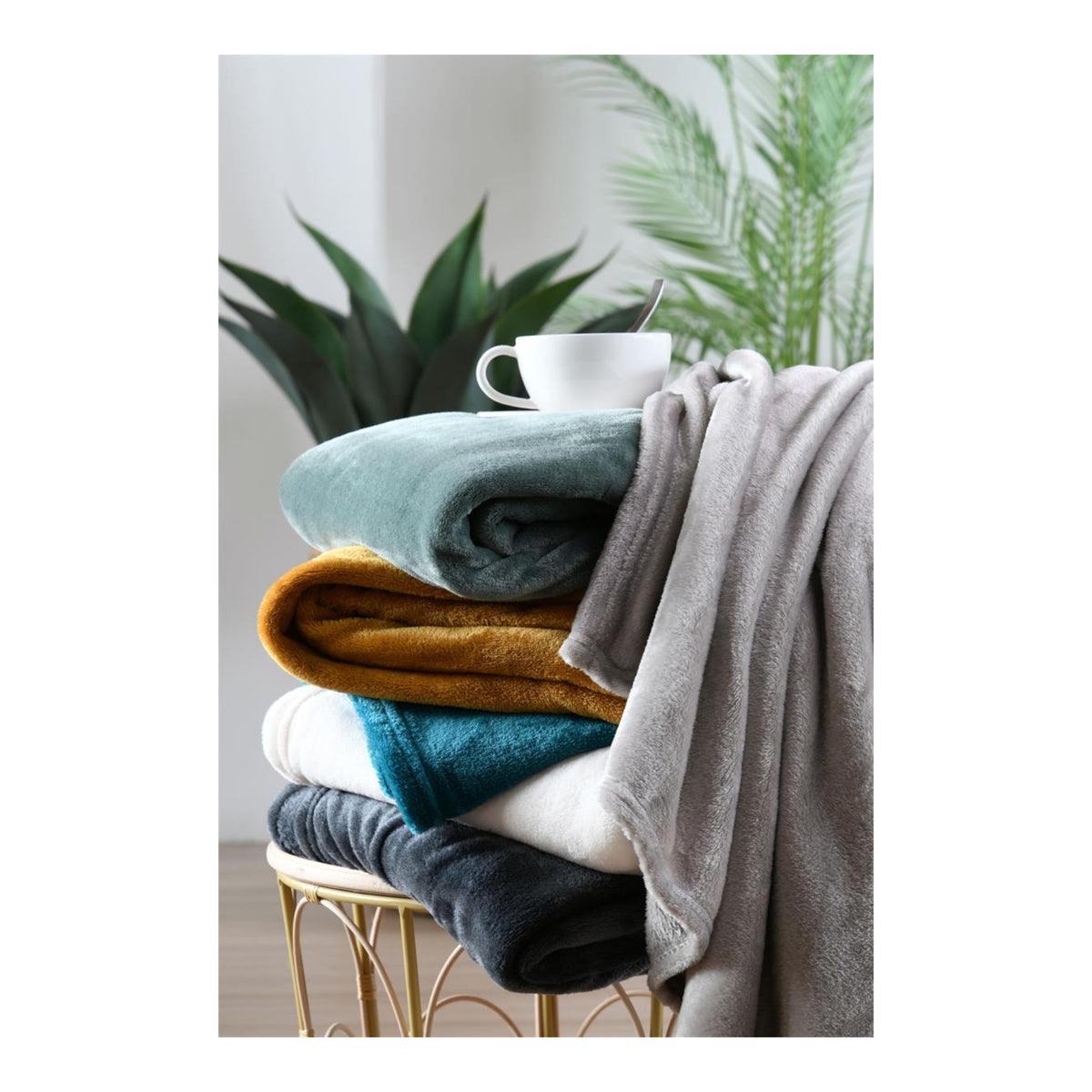 STOF Stanford Throw, Anthracite, 180x220cm