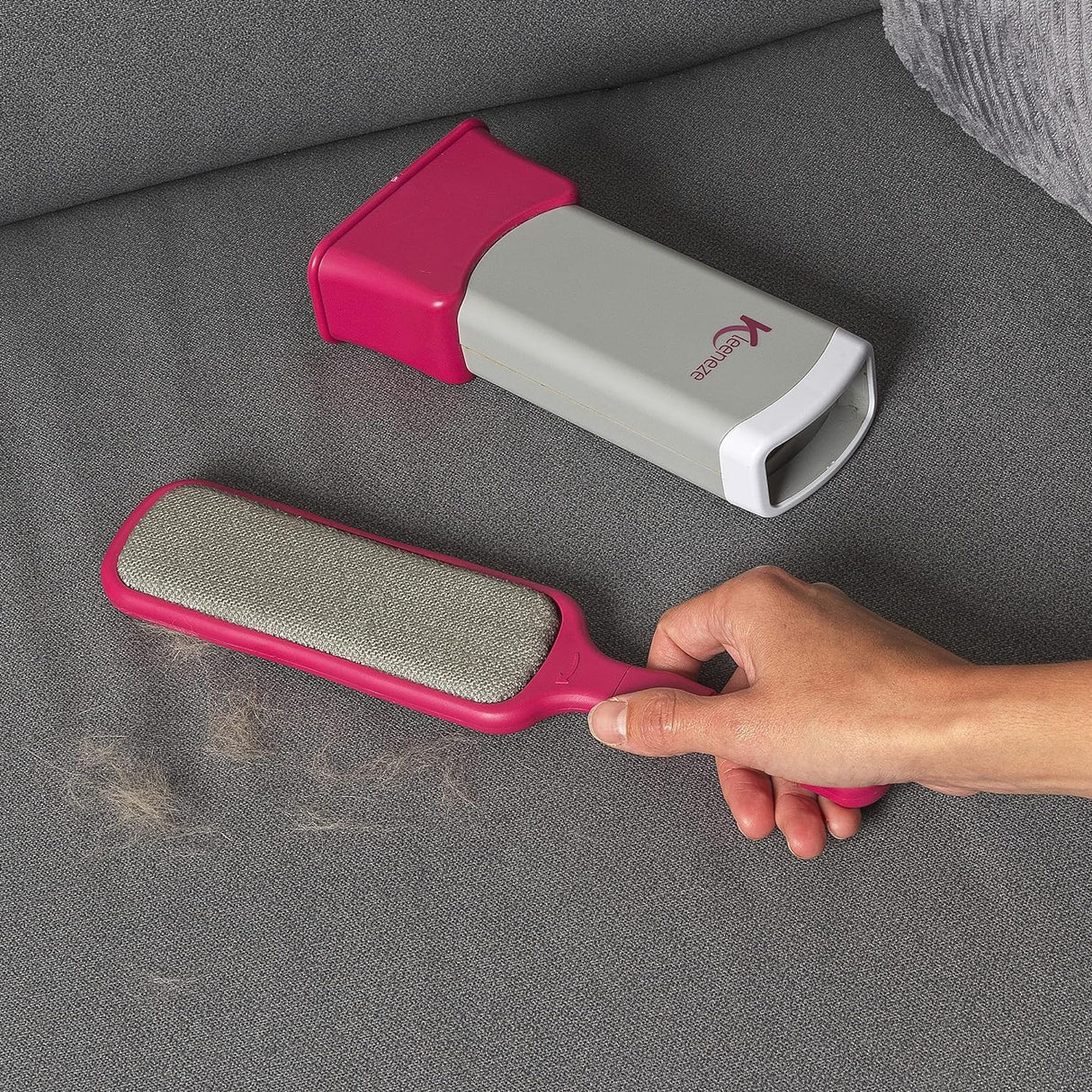 Kleeneze Magic Pet Hair Removal Wand - PET SHAMPOO FLEA PWDR GROOMING - Beattys of Loughrea