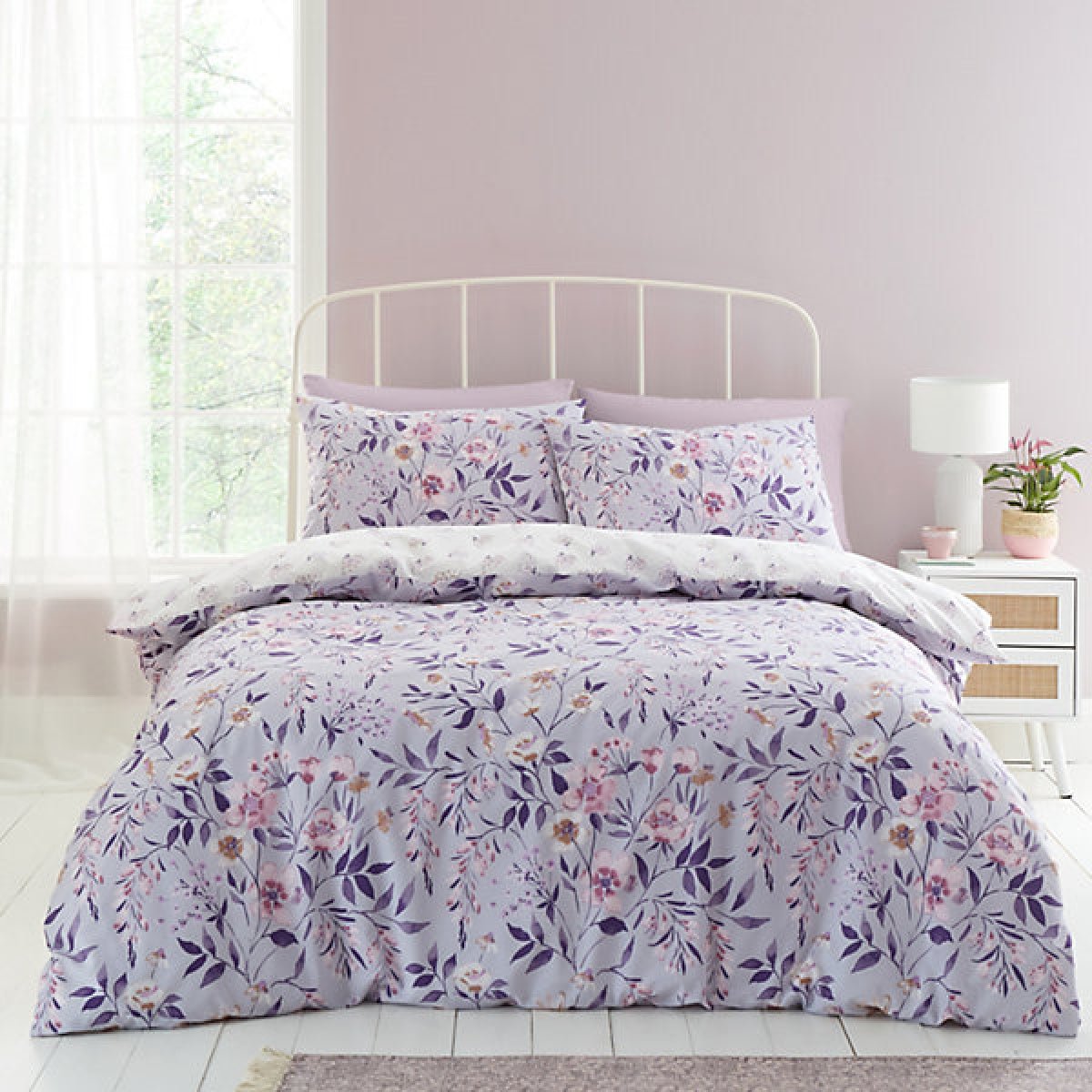 Catherine Lansfield Bedding Isadora Floral Reversible King Size Duvet Cover Set with Pillowcases Lilac - DUVET COVERS - Beattys of Loughrea