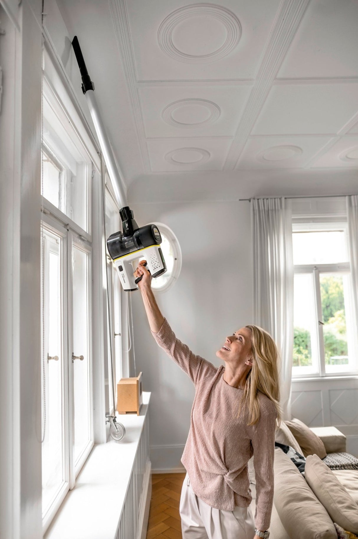 Karcher VC 7 Cordless Vacuum Cleaner 11987110 - VACUUM CLEANER NOT ROBOT - Beattys of Loughrea