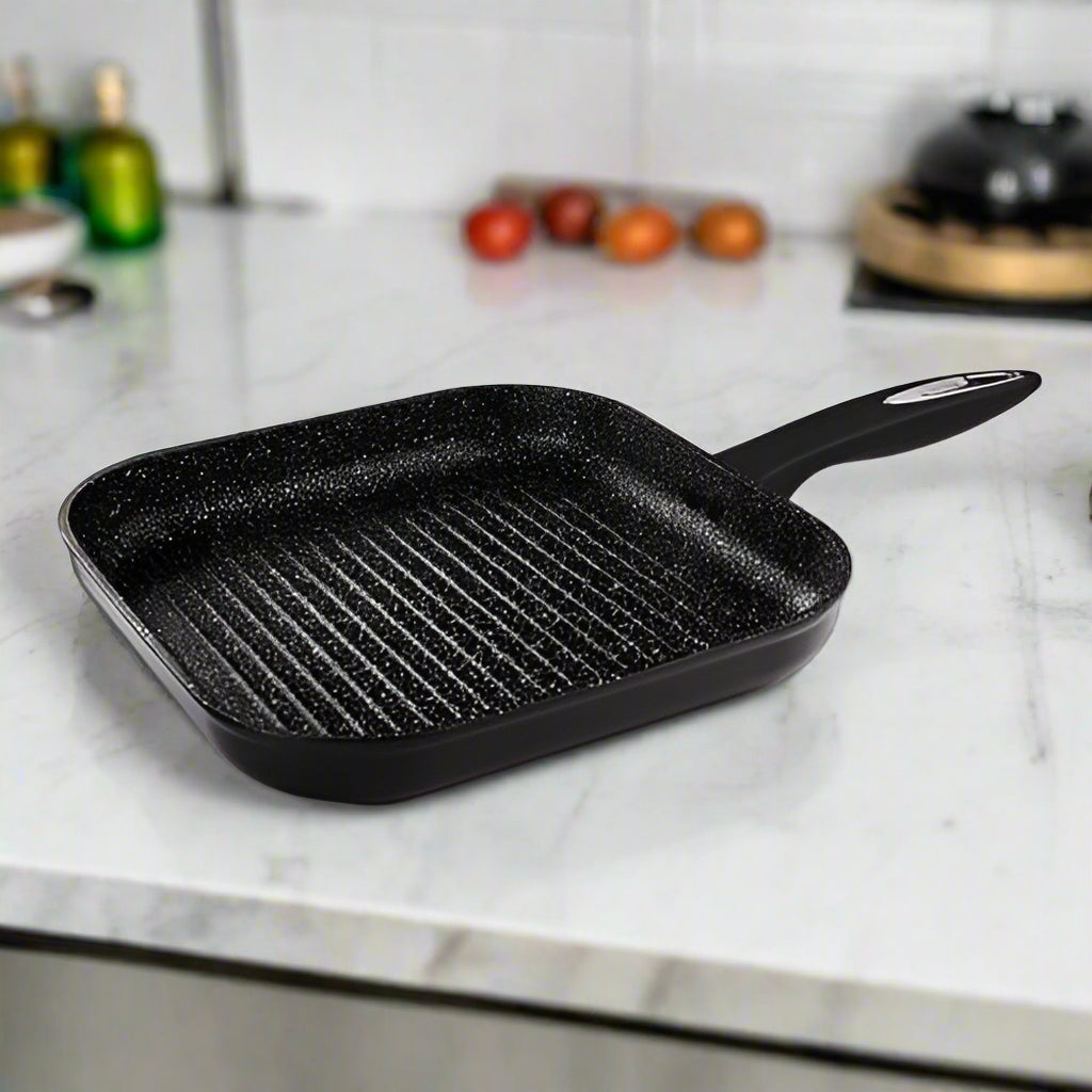 Zyliss Cook Ultimate Non-Stick Grill Pan 26cm - FRYPAN/WOK/SKILLET - Beattys of Loughrea