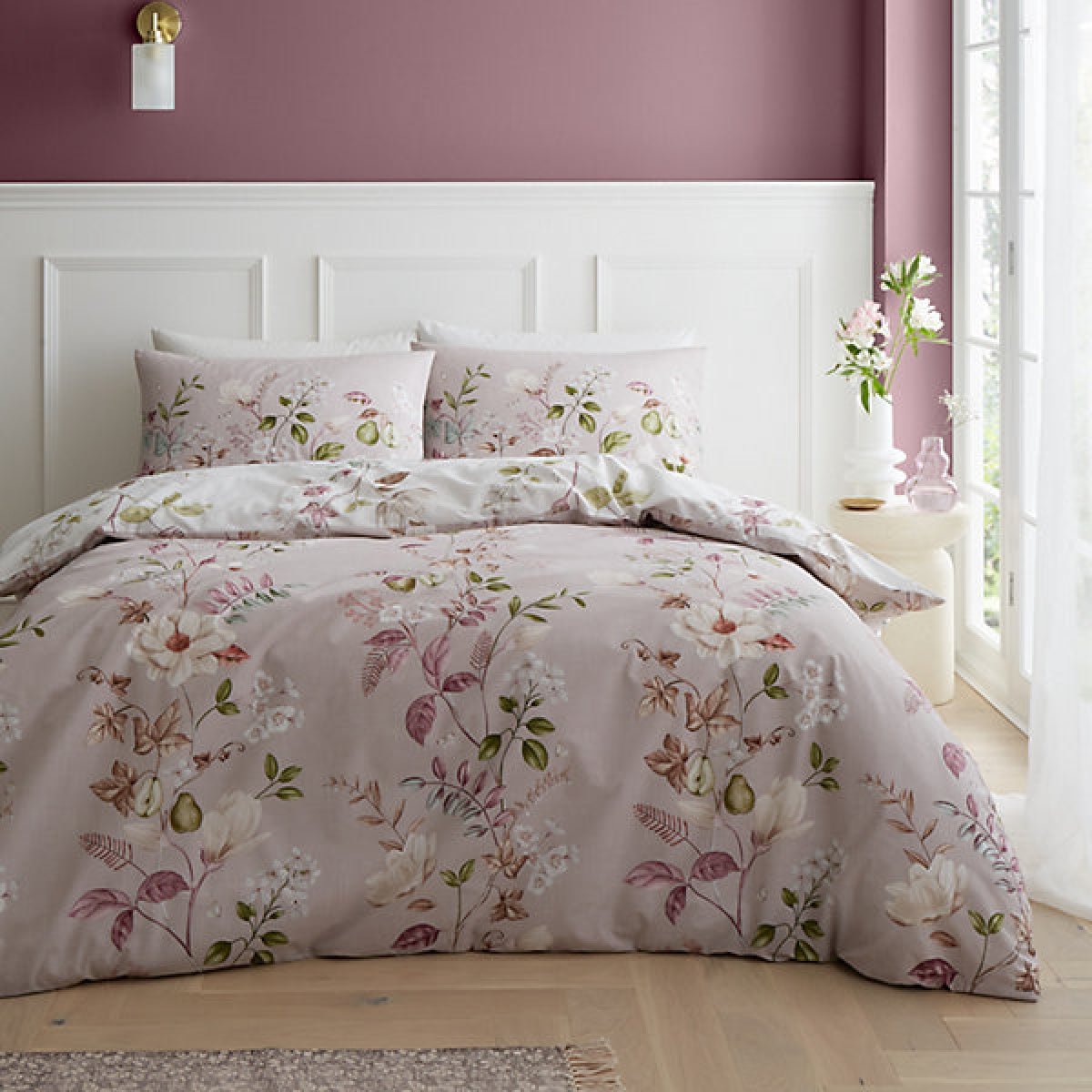 Bianca Francesca Floral 200 Thread Count Cotton Reversible Super King Duvet Cover Set with Pillowcases Cream Pink - DUVET COVERS - Beattys of Loughrea