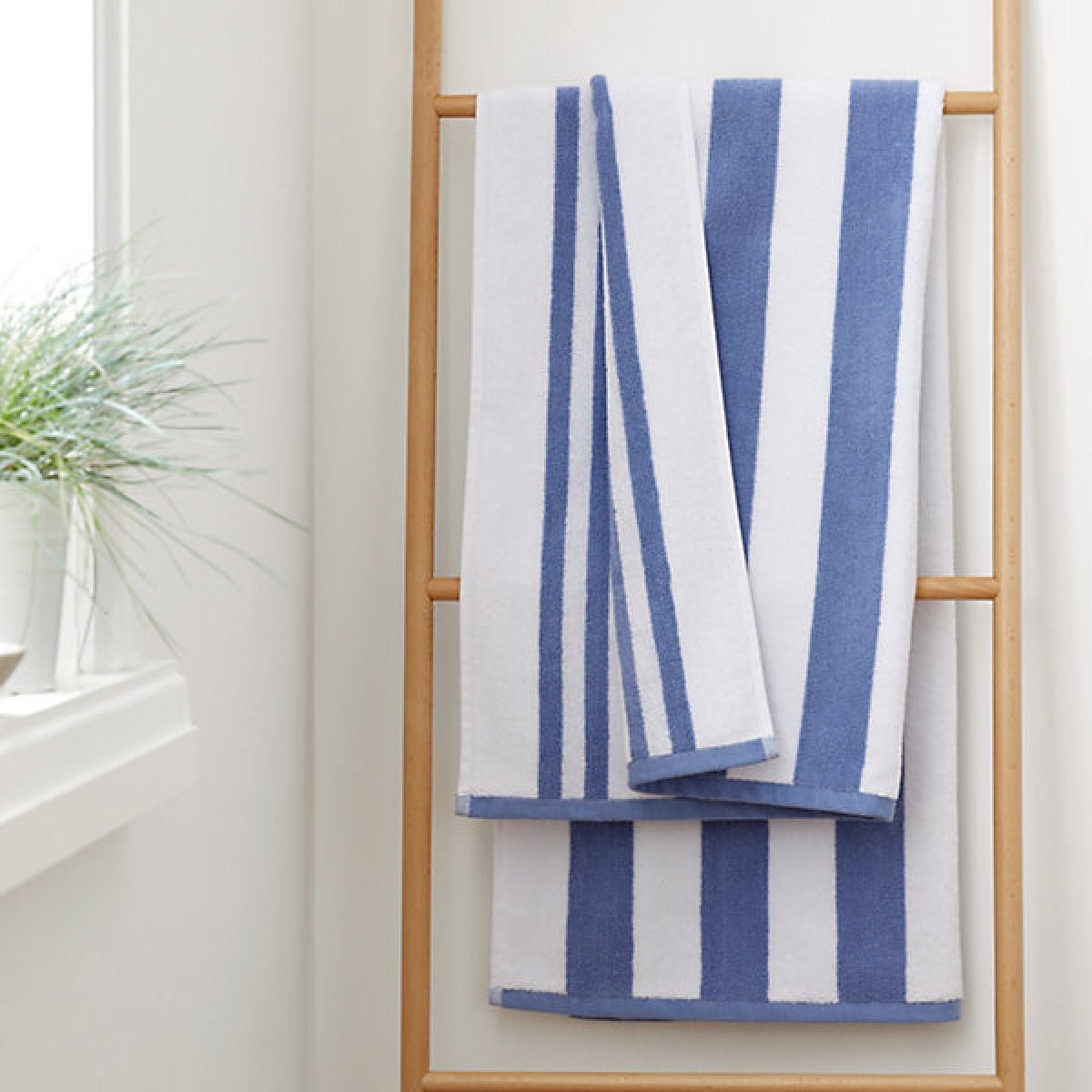 Bianca Fine Linens Reversible Stripe Cotton Jacquard Hand Towel Blue - TOWELS FACECLOTHS - Beattys of Loughrea