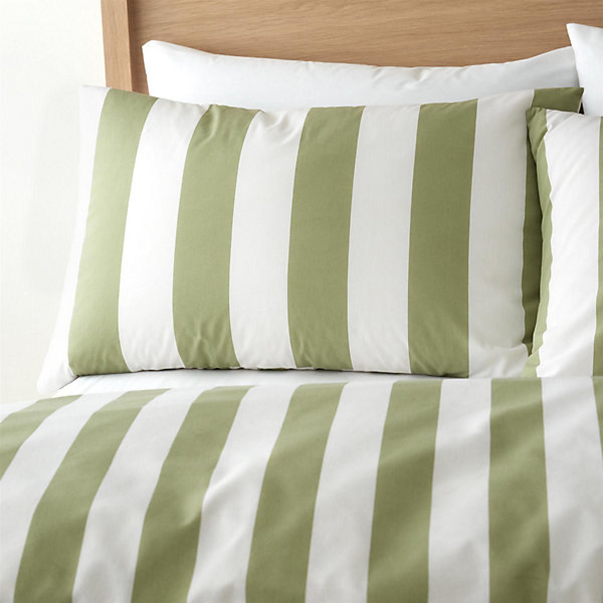 Catherine Lansfield Cove Stripe Green King Size Duvet Cover Set - DUVET COVERS - Beattys of Loughrea
