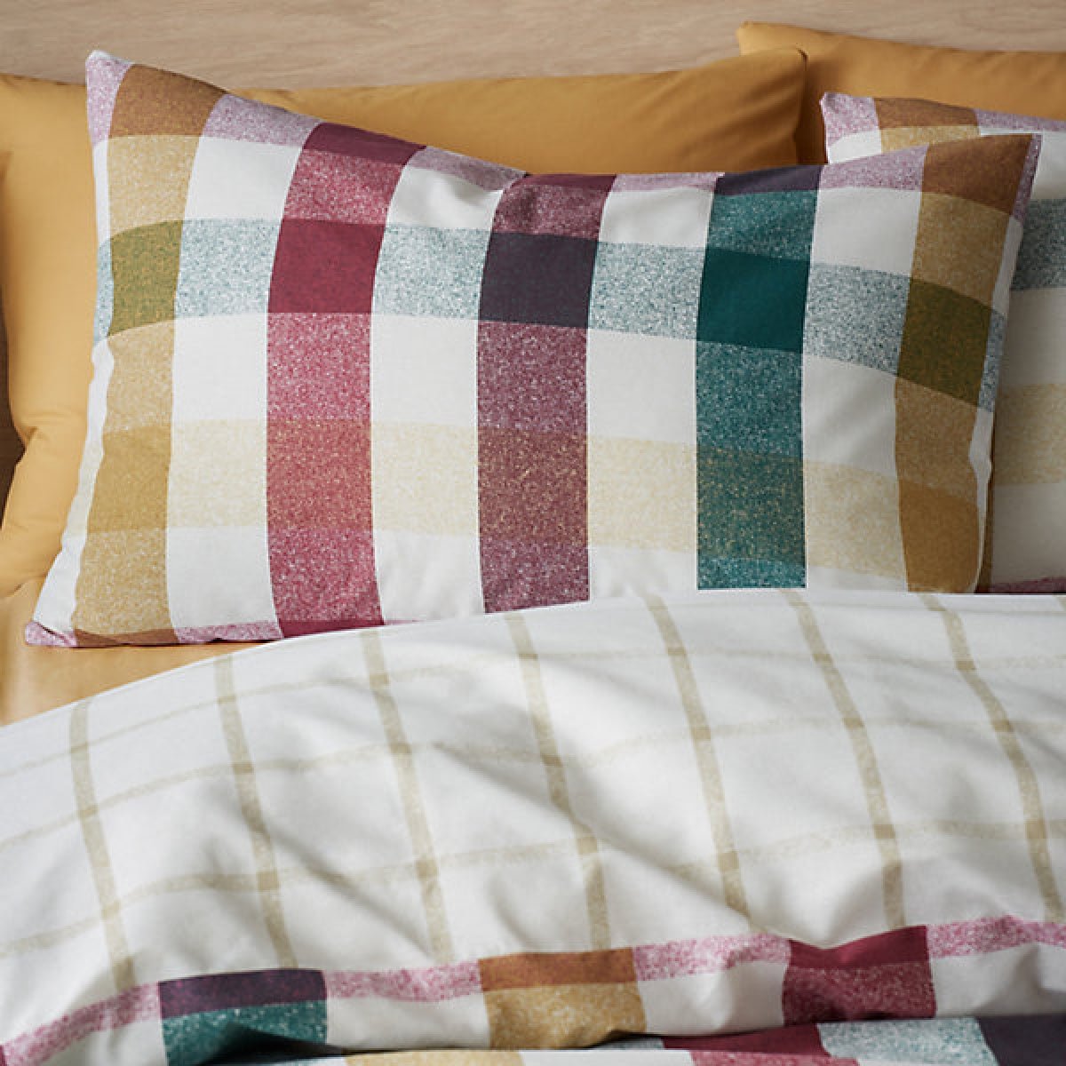 Catherine Lansfield Autumn Check Reversible King Size Duvet Cover Set with Pillowcases Natural Plum - DUVET COVERS - Beattys of Loughrea