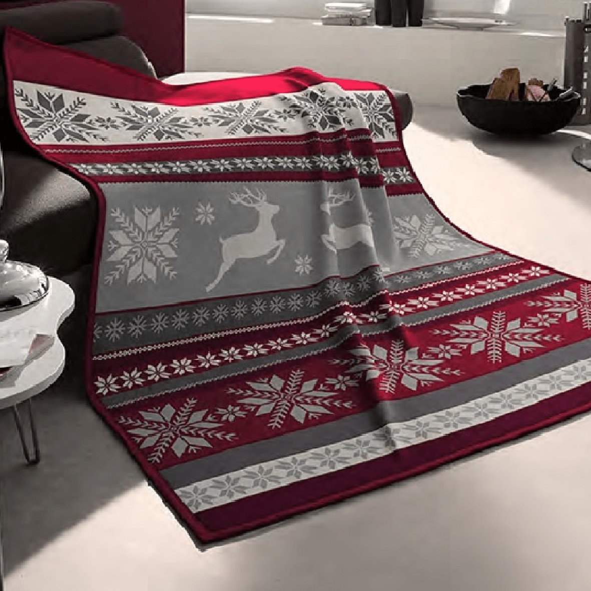 Biederlack Cotton Rich Snowflake Red Blanket 140 x 180cm - THROWS/BLANKETS - Beattys of Loughrea