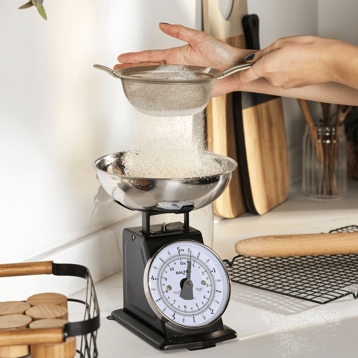 Salter Timeless Mechanical Kitchen Scale 5kg Capacity - KITCHEN SCALES - Beattys of Loughrea