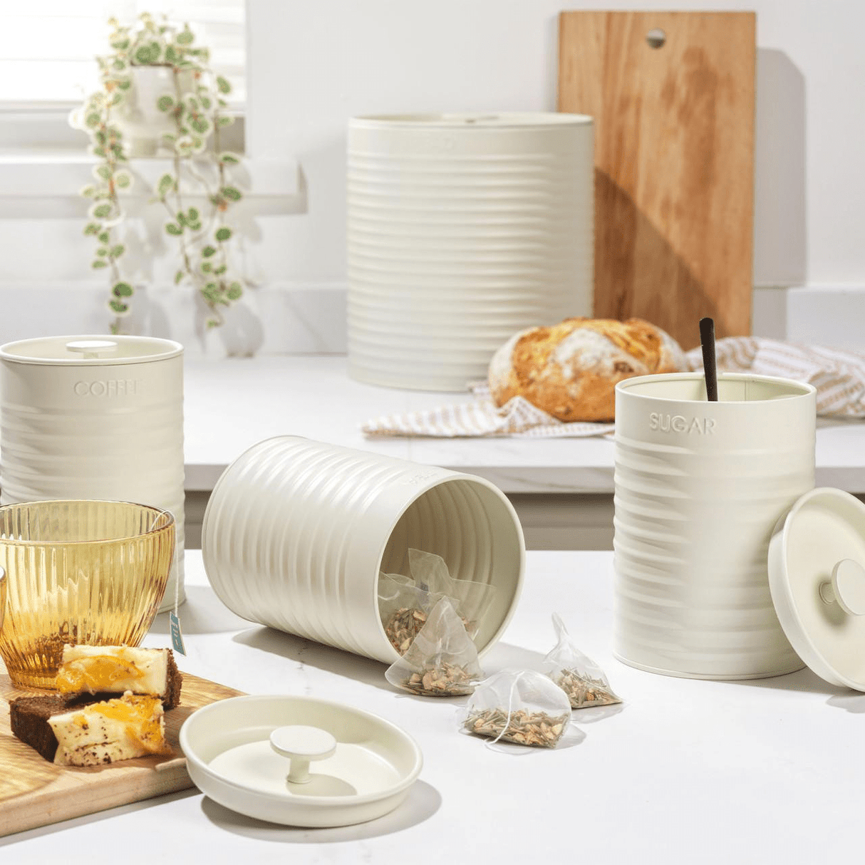 Russell Hobbs Ribbed 4 - Piece Countertop Set - Cream - ENAMELWARE/JARS/TRAYS - Beattys of Loughrea