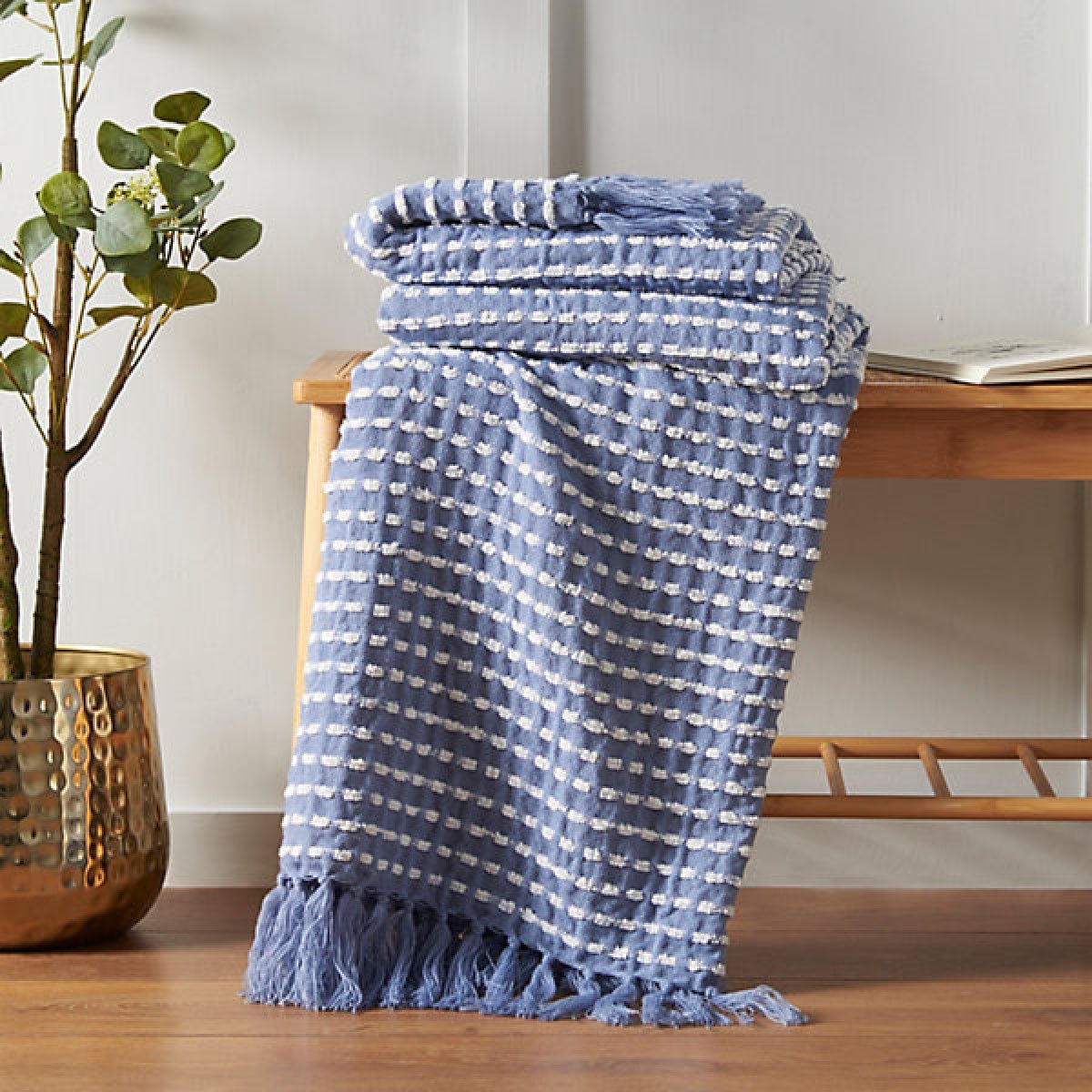 Catherine Lansfield Stab Stitch Embellished 125 x 150 cm Blanket Throw Blue - BED SPREADS/COVERS/QUILTS - Beattys of Loughrea