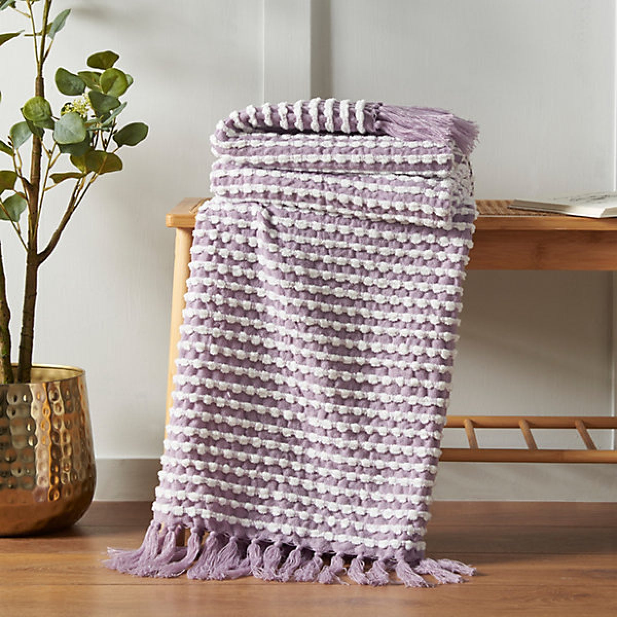 Catherine Lansfield Stab Stitch Embellished 125 x 150 cm Blanket Throw Lilac