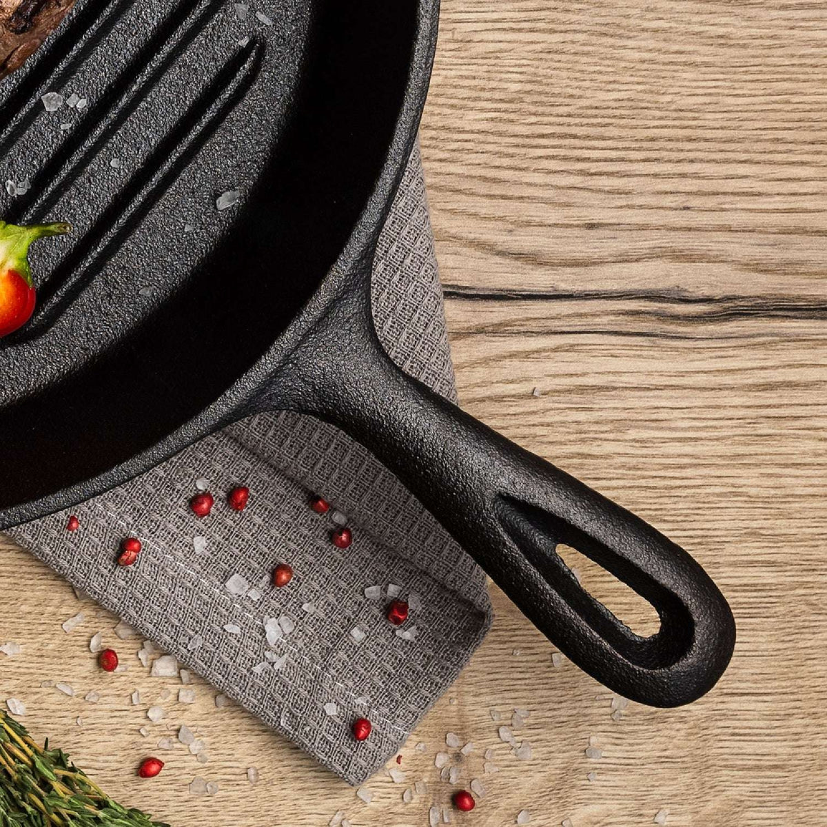 Tramontina 28cm Pre-Seasoned Cast Iron Griddle Pan