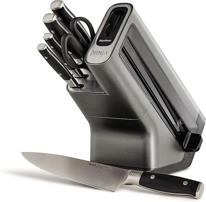 Ninja Foodi StaySharp Knife Block with Integrated Sharpener, 6 Piece Set - ELECTRIC KNIFE - Beattys of Loughrea