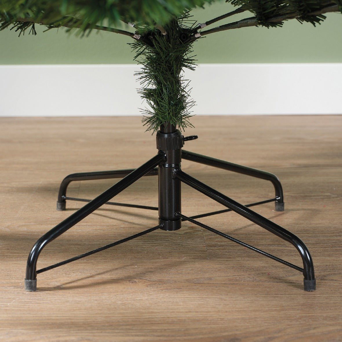 Everlands Greenwood Pine Artificial Christmas Tree 210cm (7ft) - XMAS TREE ARTIFICIAL - Beattys of Loughrea