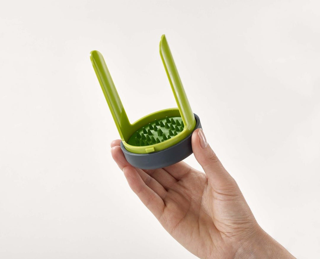 Joseph Joseph Spiro™ Green Hand - held Spiralizer - KITCHEN HAND TOOLS - Beattys of Loughrea