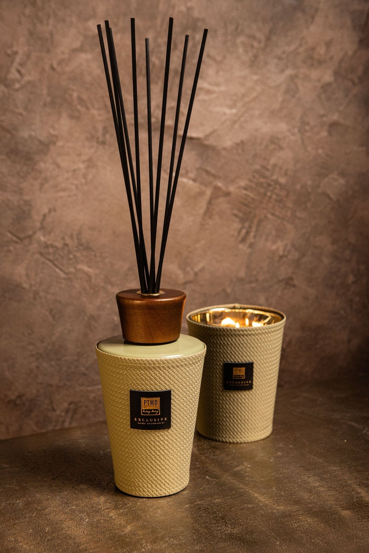 PTMD Exclusive Black Forest Scented Candle 900g - CANDLES - Beattys of Loughrea