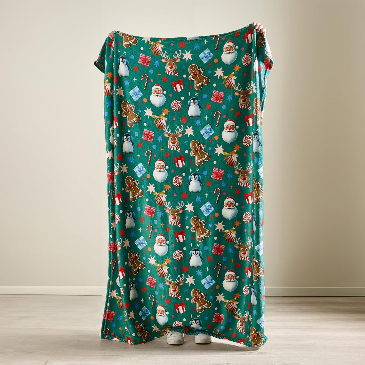 Catherine Lansfield Christmas Icons Fleece Blanket Throw – 130x170cm - THROWS/BLANKETS - Beattys of Loughrea