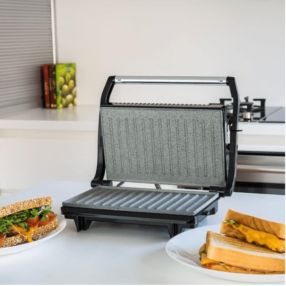 Cecotec Panini Maker 30229 - SANDWICH MAKER - Beattys of Loughrea