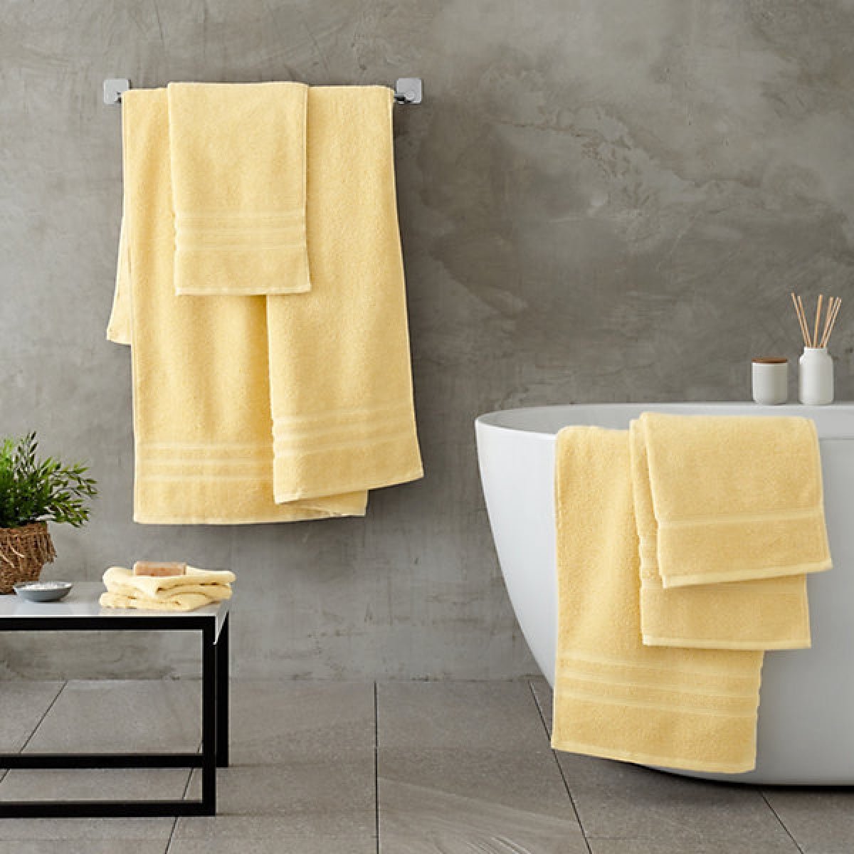 Catherine Lansfield Zero TwistZero Twist Cotton 50 x 85cm Hand Towel Yellow - TOWELS FACECLOTHS - Beattys of Loughrea