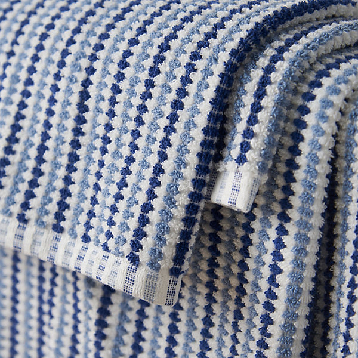 Catherine Lansfield Rice Weave Stripe Cotton 100 x 150cm Bath Sheet Blue