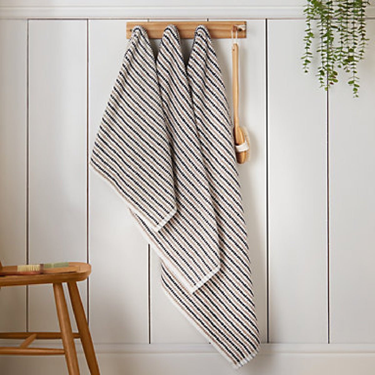 Catherine Lansfield Rice Weave Stripe Cotton 50 x 90cm Hand Towel Blue - TOWELS FACECLOTHS - Beattys of Loughrea