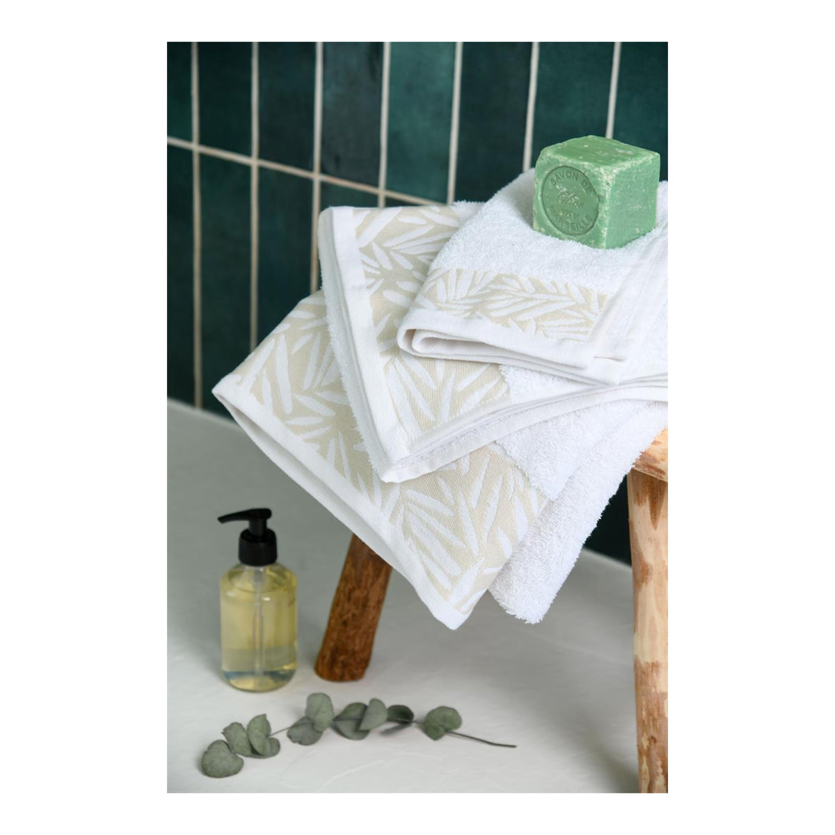 STOF Sora Cotton Hand Towel, White, 30x50cm - TOWELS FACECLOTHS - Beattys of Loughrea