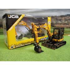 Britains Muddy JCB Midi Excavator - Beattys of Loughrea | www.beattys.ie