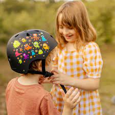 Scooter Helmet (S): Black - GO KART/SCOOTER/ROCKING HORSE - Beattys of Loughrea