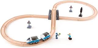 Figure Of 8 Safety Train Set - Beattys of Loughrea | www.beattys.ie