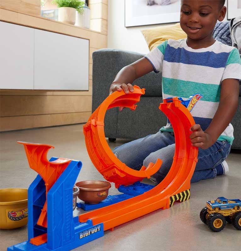 Hot Wheels Monster Trucks Loop & Flip Trophy Challenge - Bigfoot 50Th - CARS/GARAGE/TRAINS - Beattys of Loughrea