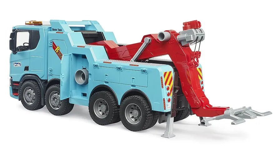 Bruder Scania Super 560R Recovery Truck with Light & Sound - FARMS/TRACTORS/BUILDING - Beattys of Loughrea