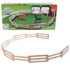 1:24 Kids Globe Wooden Corral Fence 156Cm - FARMS/TRACTORS/BUILDING - Beattys of Loughrea