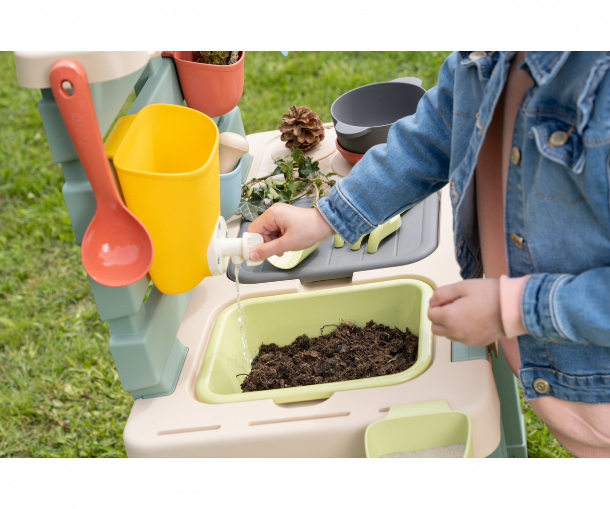 Smoby Life Mud Kitchen - SWINGS/SLIDE OUTDOOR GAMES - Beattys of Loughrea