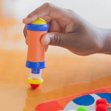 Pom Pom Kit - ART & CRAFT/MAGIC/AIRFIX - Beattys of Loughrea