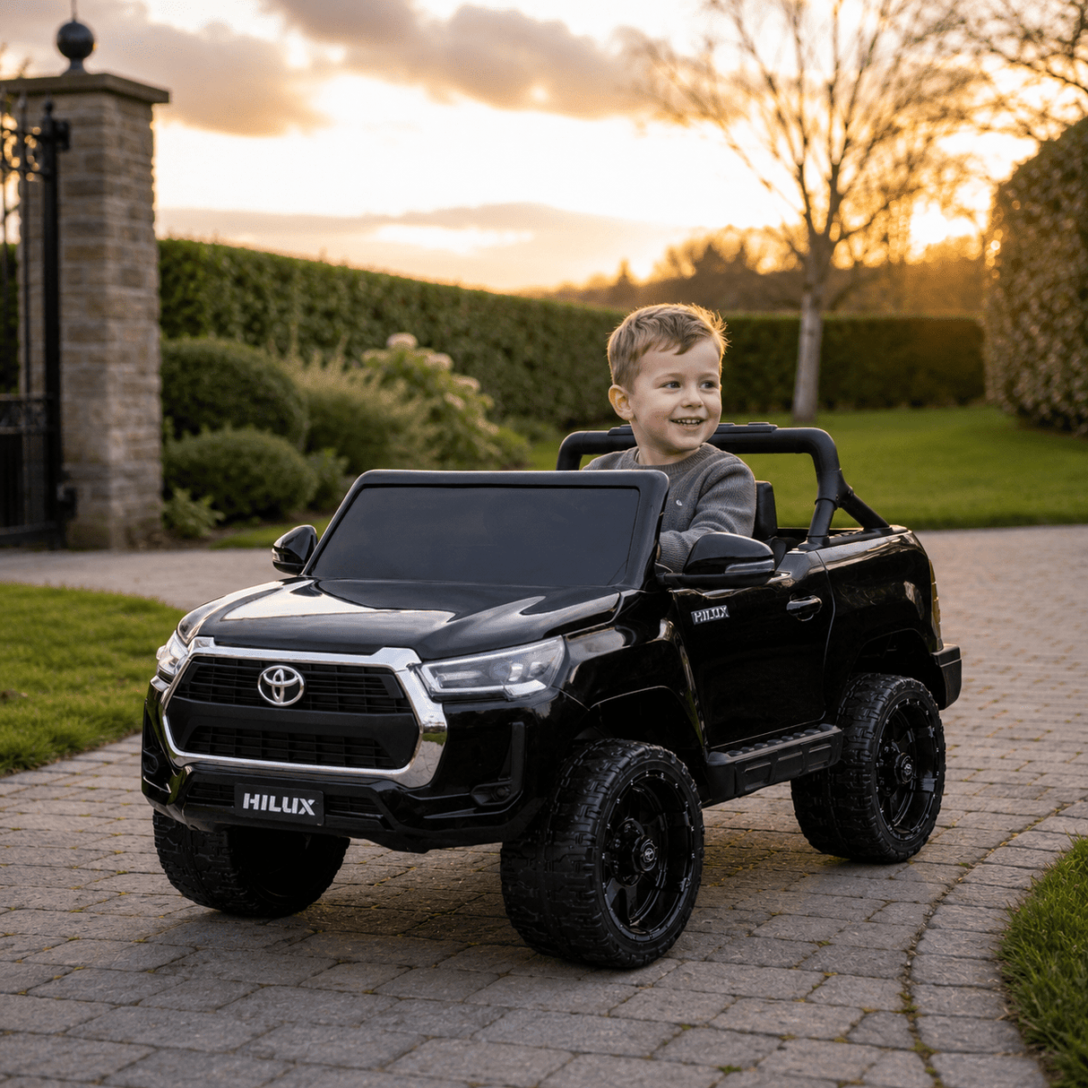 Toyota Hilux 12V Electric Ride On Jeep - Black - BATTERY OPERATED RIDE ONS - Beattys of Loughrea