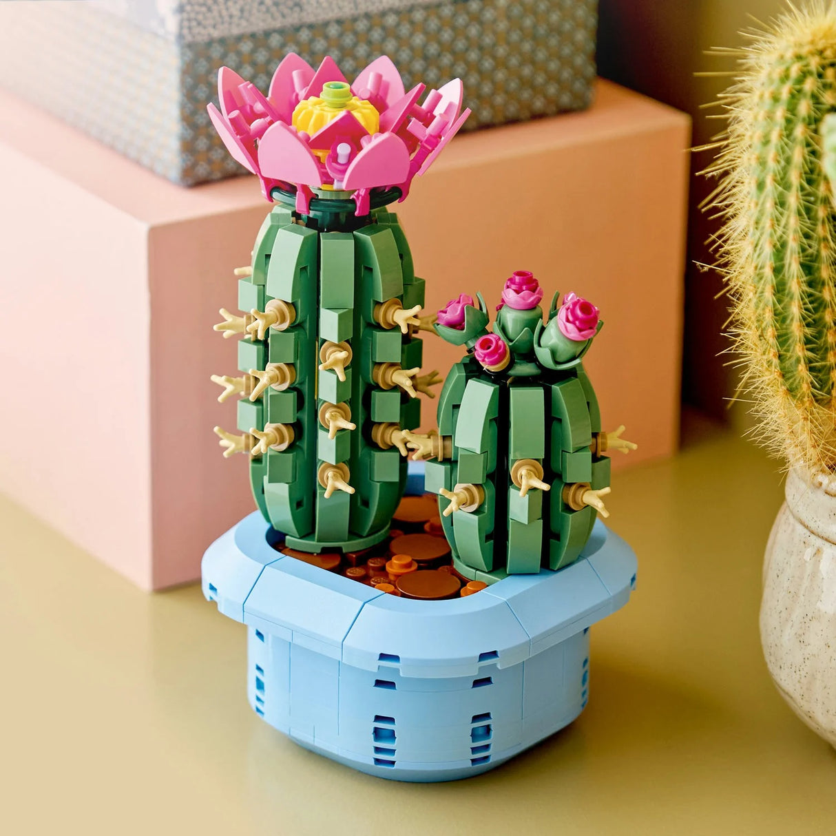 Lego 11509 Botaniclals Flowering Cactus - Beattys of Loughrea | www.beattys.ie