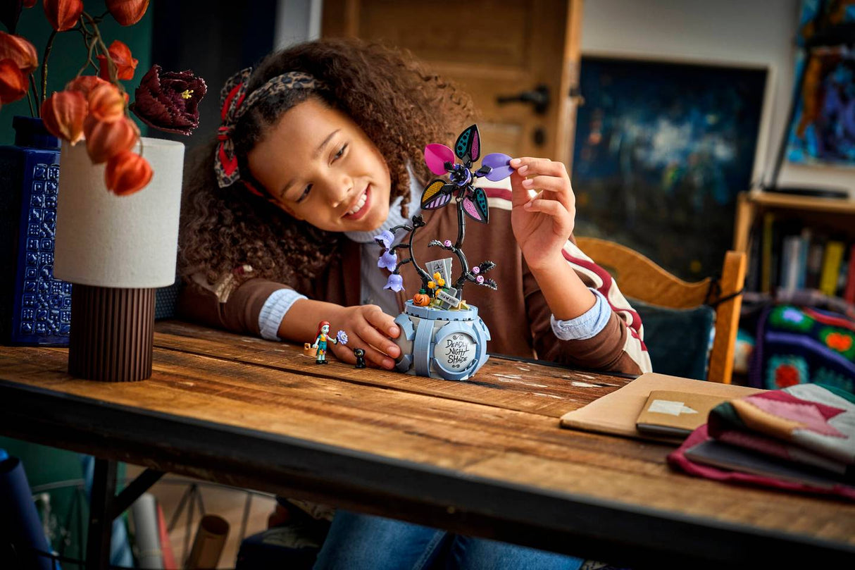 Lego 43288 Sally's Flowerpot - CONSTRUCTION - LEGO/KNEX ETC - Beattys of Loughrea