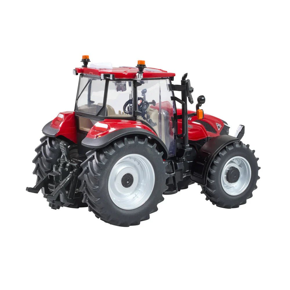 Britains Case Farmall 120C Tractor - FARMS/TRACTORS/BUILDING - Beattys of Loughrea