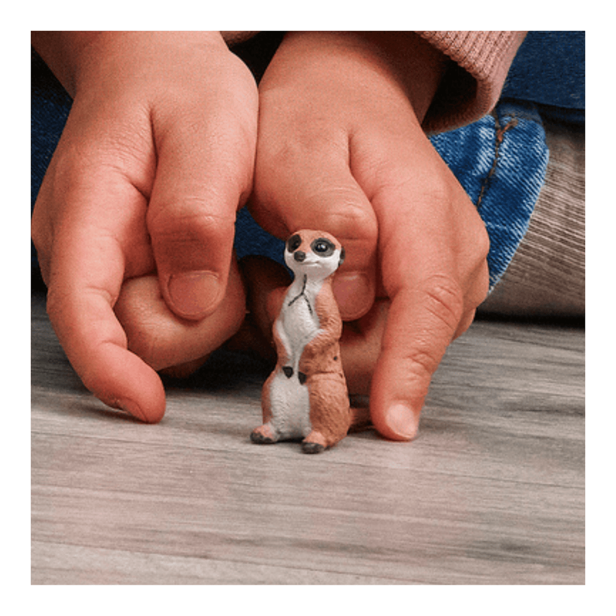 Schleich Meerkat 14935 - FARMS/TRACTORS/BUILDING - Beattys of Loughrea