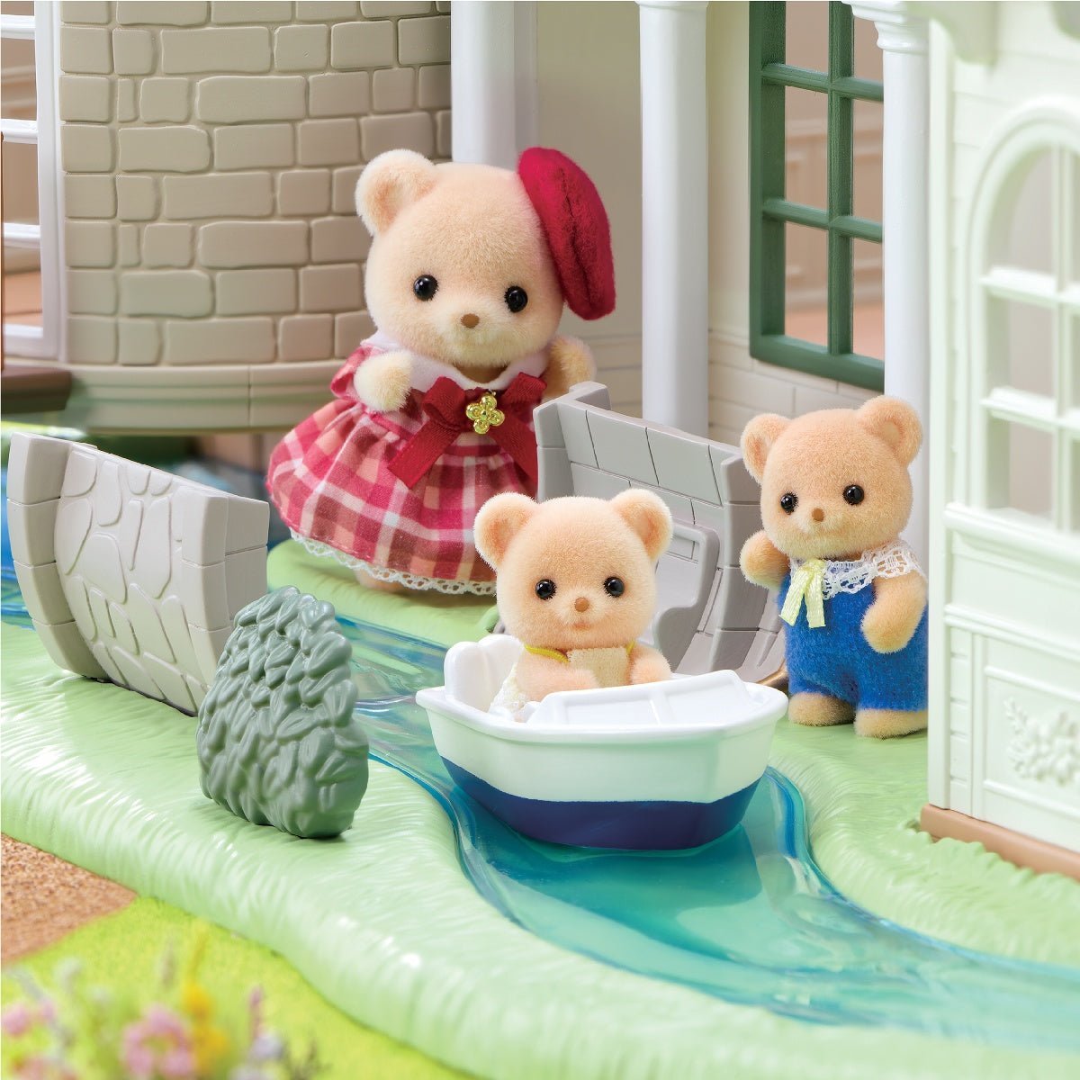 Sylvanian Families Red Roof Riverside Manor 5865 - SYLVANIAN / BEANIE BABIES - Beattys of Loughrea