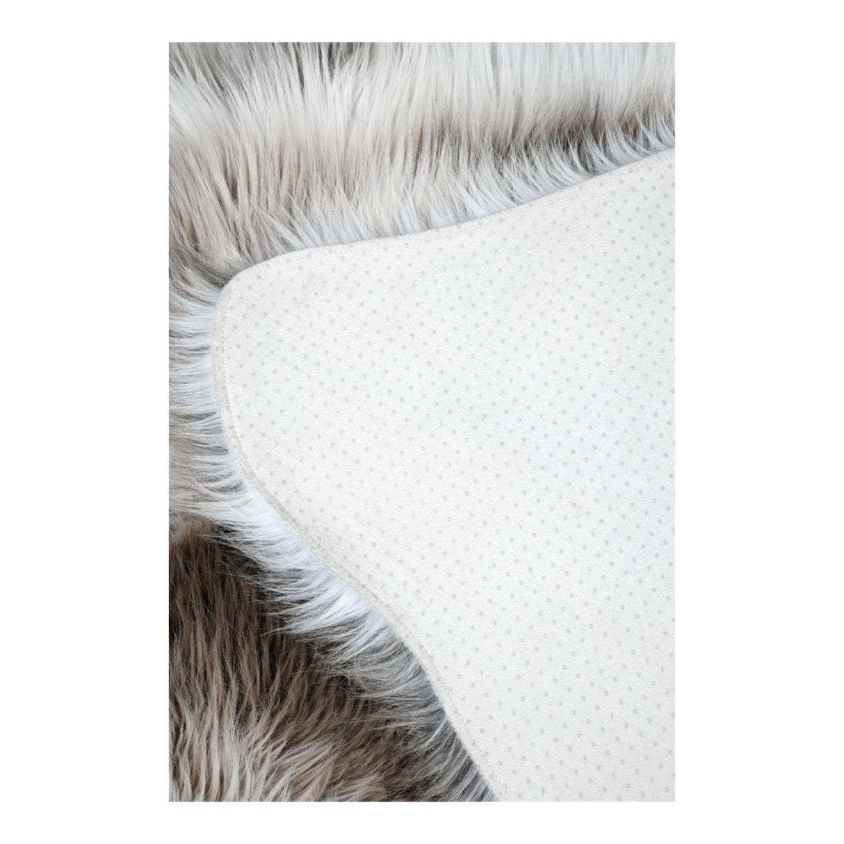 STOF Granon Faux Fur Rug, Natural, 95x120cm - CUSHIONS/COVERS - Beattys of Loughrea