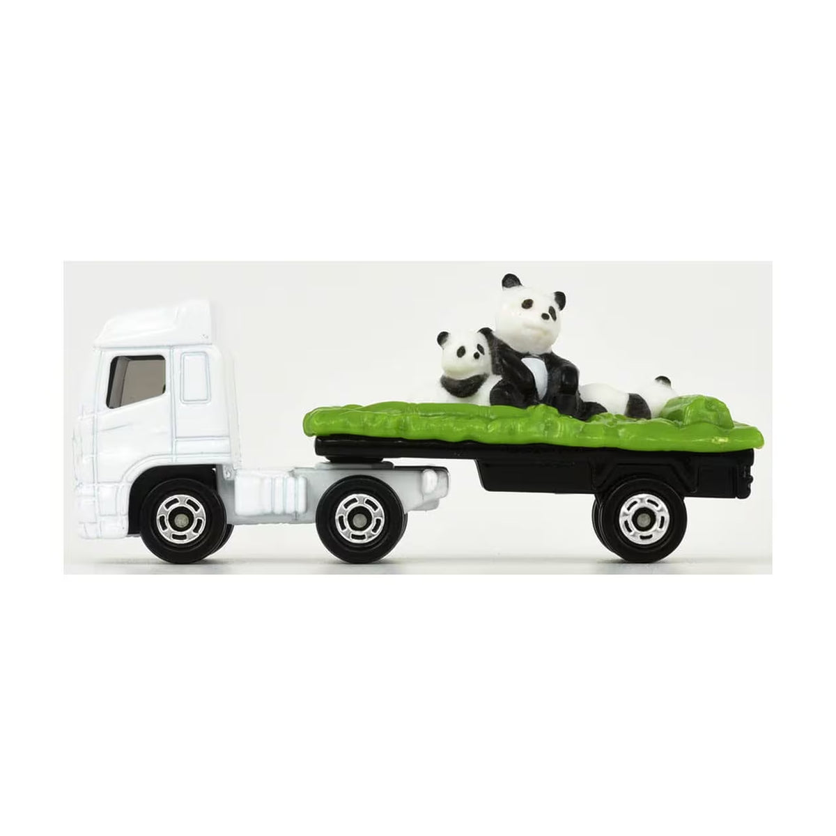 Tomica No.3 Animal Transporter - CARS/GARAGE/TRAINS - Beattys of Loughrea