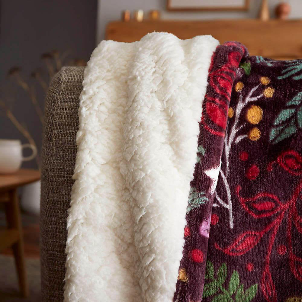 WINTER STAGS SHERPA FLEECE THROW BURGUNDY 130x170CMS UWIN1M
