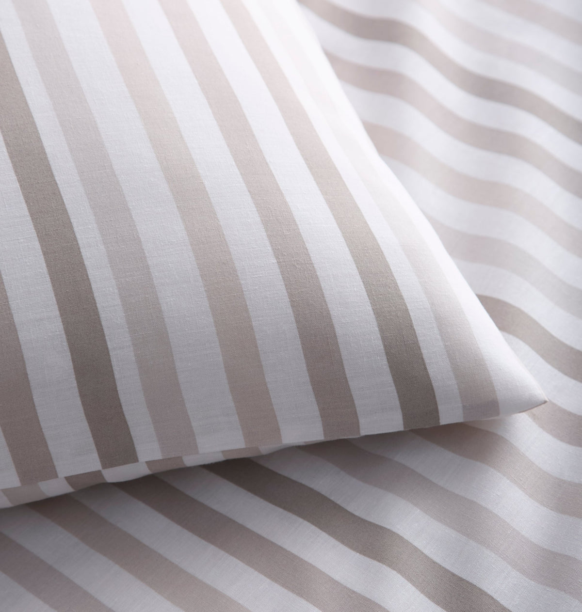 Ombre Pencil Stripe Duvet Cover Set, Natural, King - DUVET COVERS - Beattys of Loughrea