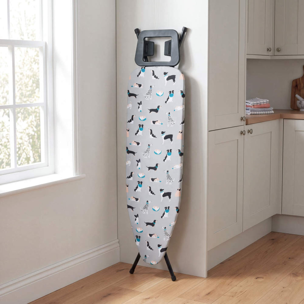 Beldray Dog Print Compact Ironing Board, 110 x 33cm