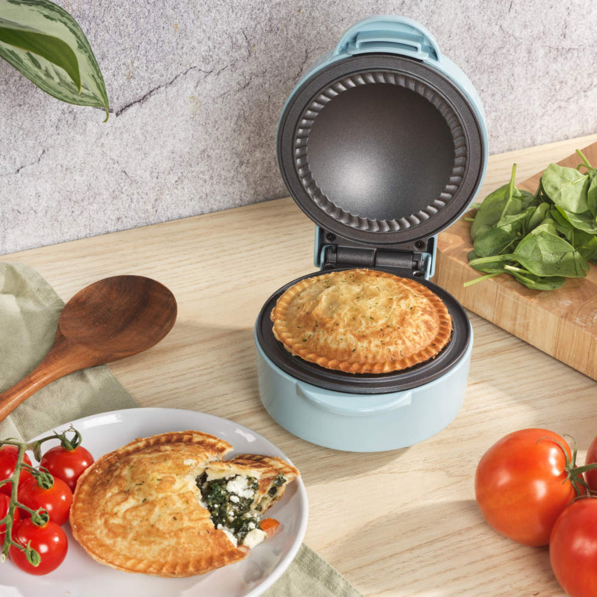 Giles & Posner Sorbet Mini Pie Maker, Gloss Blue